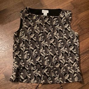 Sleeveless dress top